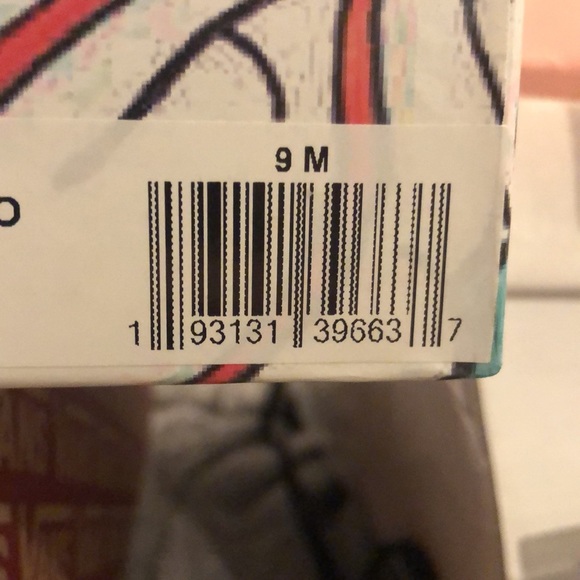 NWT Jeffrey Campbell TANK-GRL LO LUG BOTTOM BOOT - Picture 7 of 7